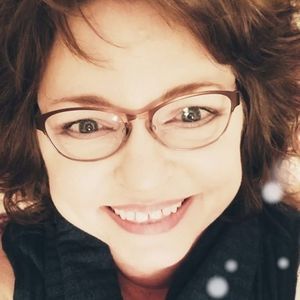 Meet your Posher, Gwen